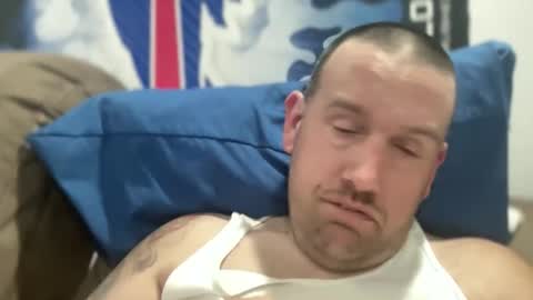 bigcocksuckingslut online show from March 26, 1:43 am