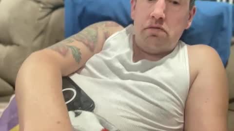 bigcocksuckingslut online show from February 1, 1:15 am