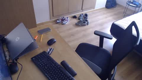 bigcok35spain online show from February 7, 11:01 am