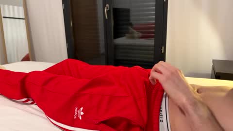 Snapshot of bigd20plus chatting on February 21, 12:06 pm Frenchy bigD online show from February 21, 12:06 pm