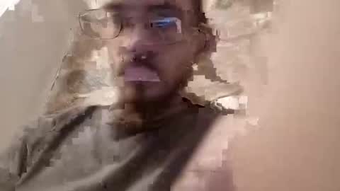 Snapshot of bigdaddy1231995 chatting on January 23, 2:28 pm BigDaddykodack online show from January 23, 2:28 pm