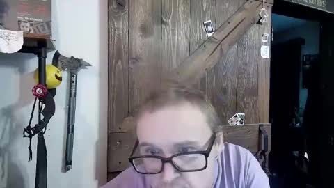 Darryl online show from February 12, 1:19 am