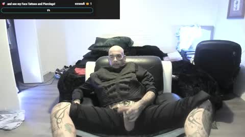 bigdickpiercedtattoos online show from October 15, 6:10 am