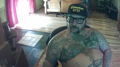 biggdaddy4206913 online show from October 23, 7:39 pm