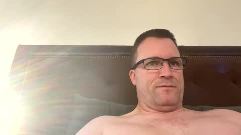 bigger22332233 online show from January 16, 4:18 pm