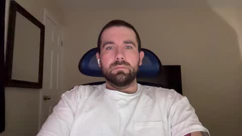 Snapshot of biggie556 chatting on December 21, 1:10 pm biggie556 online show from December 21, 1:10 pm