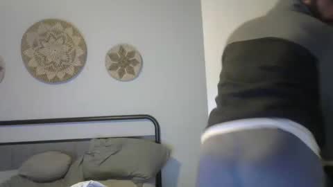 Snapshot of biggin10inch chatting on December 3, 1:54 pm Gavin online show from December 3, 1:54 pm