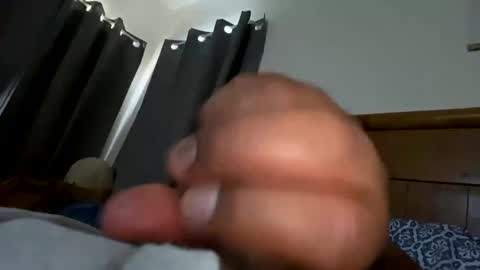 bigguunn online show from February 3, 11:36 pm