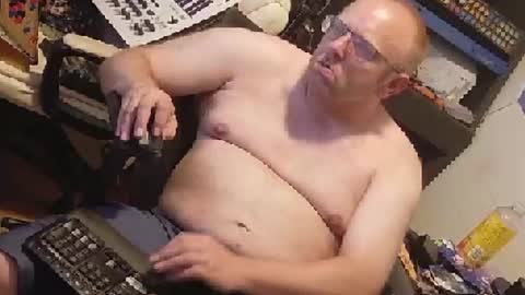 biggydee8989 online show from July 27, 9:49 am