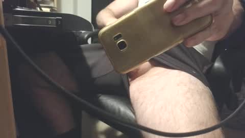 Snapshot of bigj0606 chatting on October 22, 12:13 am Big John online show from October 22, 12:13 am