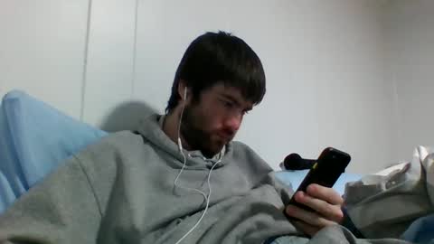 Snapshot of bigmag23 chatting on February 16, 6:43 am bigmag23 online show from February 16, 6:43 am