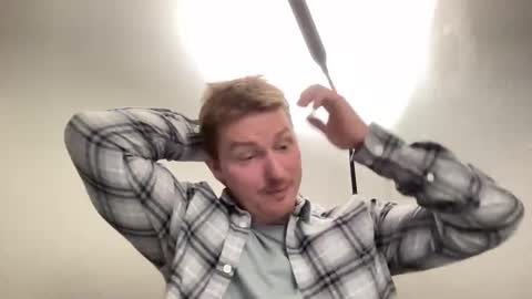 Snapshot of bigmcr1 chatting on December 24, 4:22 am Nick Barker online show from December 24, 4:22 am