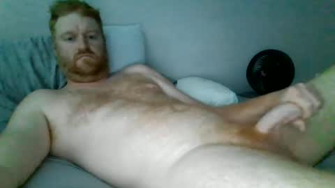 bigred92899 online show from June 15, 11:19 pm