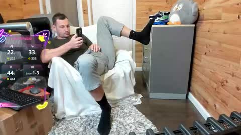 bigsshark online show from December 15, 1:08 pm