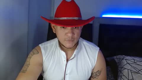 MANUEL online show from April 3, 7:10 pm