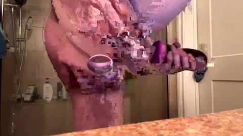 Snapshot of bigwheel999 chatting on October 25, 5:53 am bigwheel999 online show from October 25, 5:53 am