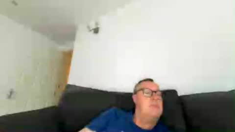 Just call me master online show from July 27, 6:37 pm