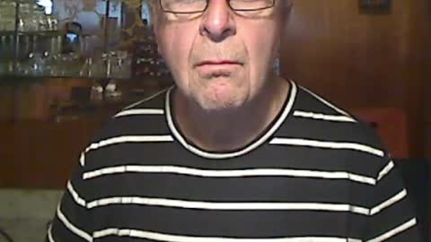 Snapshot of bill_25061 chatting on October 26, 9:06 pm bill_25061 online show from October 26, 9:06 pm