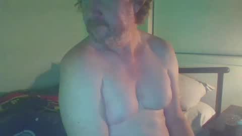 Snapshot of billscock chatting on February 8, 7:05 pm billscock online show from February 8, 7:05 pm