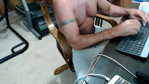 billy471 online show from July 7, 2:32 pm