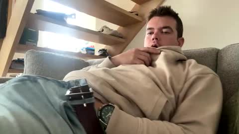 Snapshot of bingeling123 chatting on September 22, 10:37 am bingeling123 online show from September 22, 10:37 am