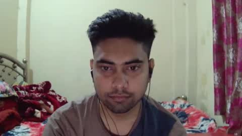 birbikrom104 online show from March 6, 3:31 pm