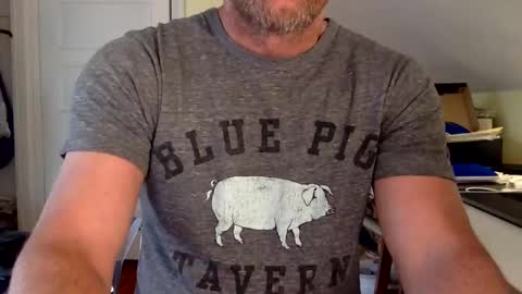 BisonBar online show from February 3, 3:49 pm