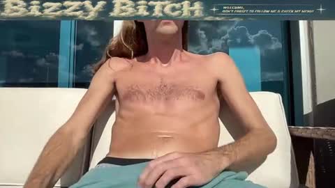 bizzybitch555 online show from July 29, 9:14 pm