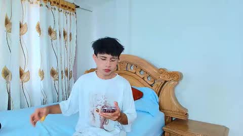 bjorn_andresen online show from September 22, 7:13 pm