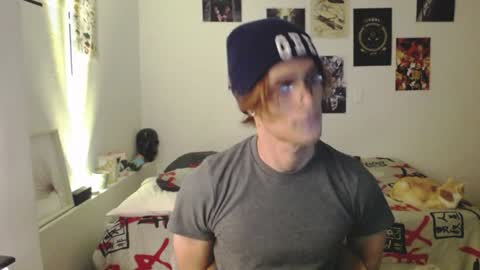 Snapshot of black_skull22 chatting on December 25, 1:31 am Bryan  online show from December 25, 1:31 am