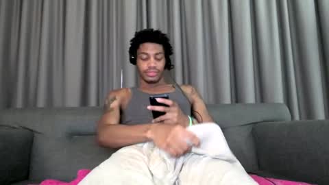 BlackBullTitus online show from July 31, 11:47 pm