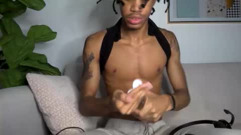 BlackBullTitus online show from December 4, 3:13 am