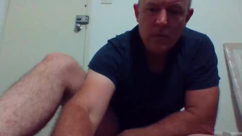 Snapshot of blackdog71 chatting on January 23, 9:08 am blackdog71 online show from January 23, 9:08 am