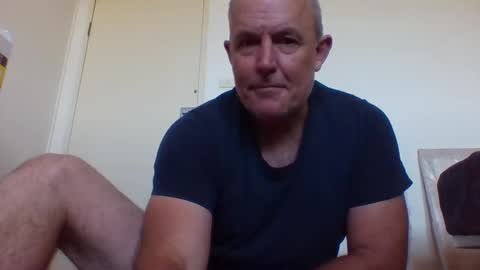 Snapshot of blackdog71 chatting on February 22, 9:53 pm blackdog71 online show from February 22, 9:53 pm