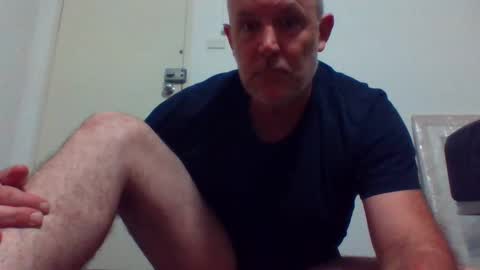 Snapshot of blackdog71 chatting on February 12, 10:14 am blackdog71 online show from February 12, 10:14 am