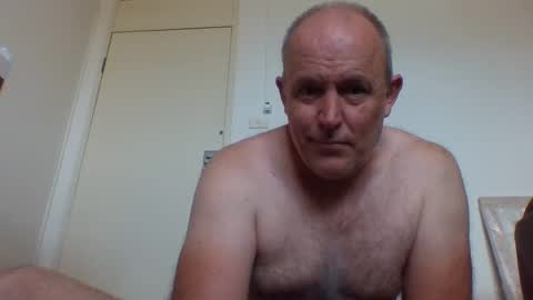 Snapshot of blackdog71 chatting on January 20, 10:37 pm blackdog71 online show from January 20, 10:37 pm