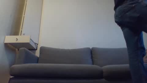 Snapshot of blackdog71 chatting on February 26, 8:37 am blackdog71 online show from February 26, 8:37 am