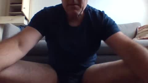 Snapshot of blackdog71 chatting on January 8, 7:13 am blackdog71 online show from January 8, 7:13 am