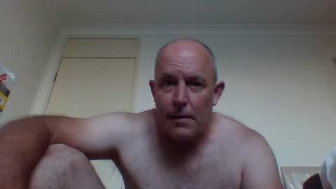 Snapshot of blackdog71 chatting on February 4, 7:44 pm blackdog71 online show from February 4, 7:44 pm