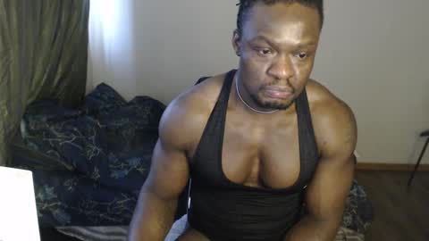 blackmusclegym online show from January 31, 10:42 am