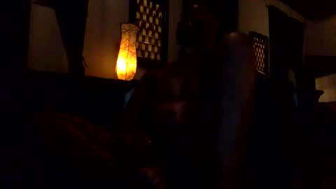 ebony online show from April 26, 8:01 am