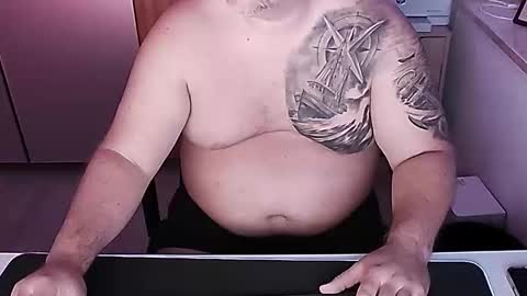 Blase Hase12 online show from October 17, 9:41 pm