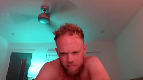 Snapshot of blazer099 chatting on October 24, 5:42 am blazer099 online show from October 24, 5:42 am