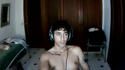 Snapshot of blckfaith chatting on October 8, 11:09 pm blckfaith online show from October 8, 11:09 pm