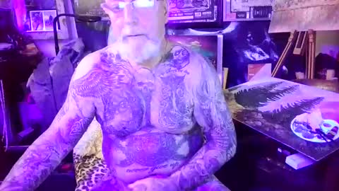 blindsurfer780299 online show from April 7, 5:18 am