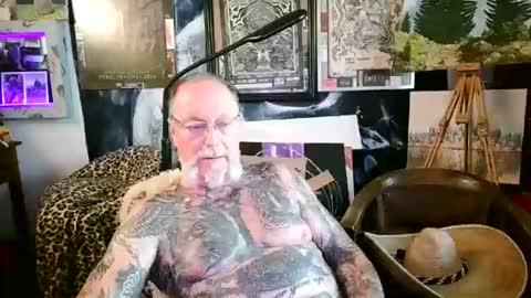 blindsurfer780299 online show from July 14, 8:40 am