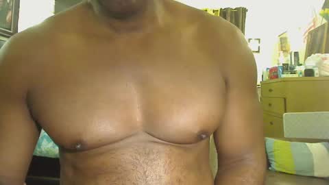 Snapshot of blkbiguncut10462 chatting on December 11, 3:37 am blkbiguncut10462 online show from December 11, 3:37 am