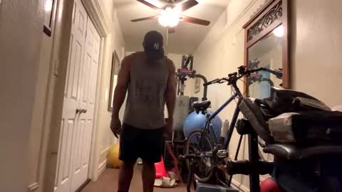 Snapshot of blkbiguncut10462 chatting on January 17, 10:05 pm blkbiguncut10462 online show from January 17, 10:05 pm