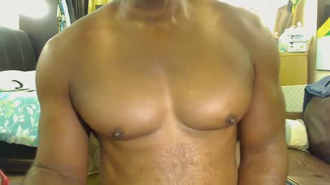 Snapshot of blkbiguncut10462 chatting on September 24, 3:28 am blkbiguncut10462 online show from September 24, 3:28 am