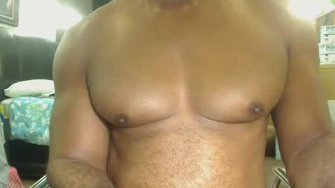 Snapshot of blkbiguncut10462 chatting on January 13, 3:23 am blkbiguncut10462 online show from January 13, 3:23 am